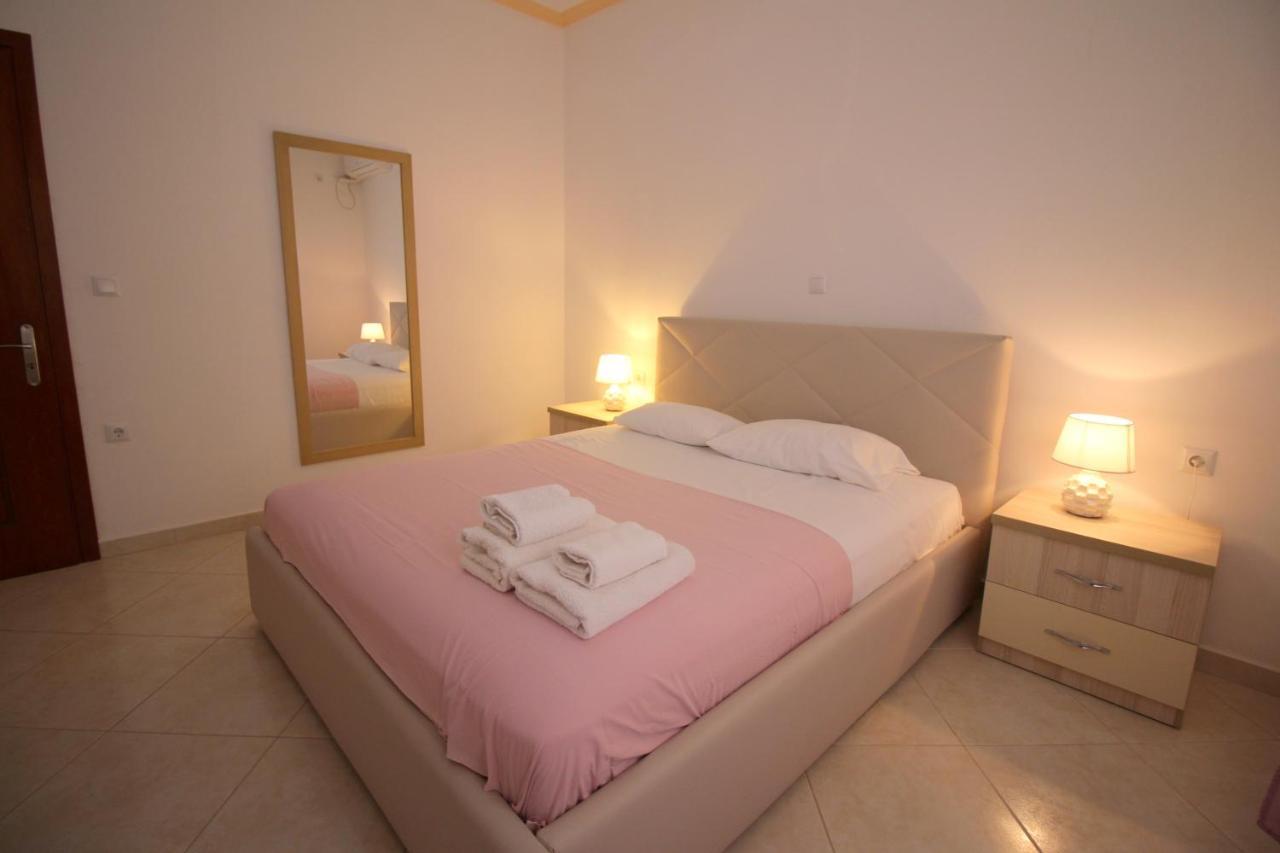 Villa 24 Sarande Exterior photo