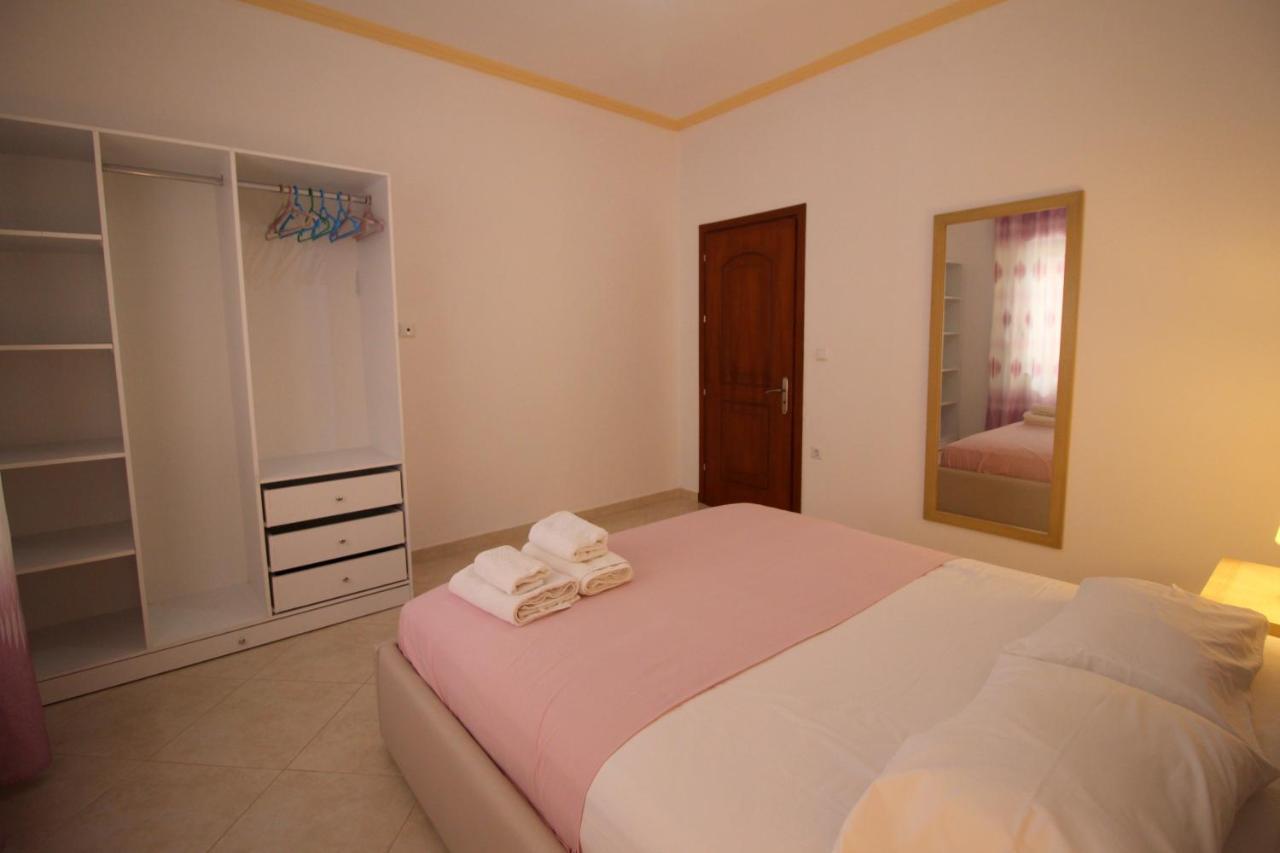 Villa 24 Sarande Exterior photo